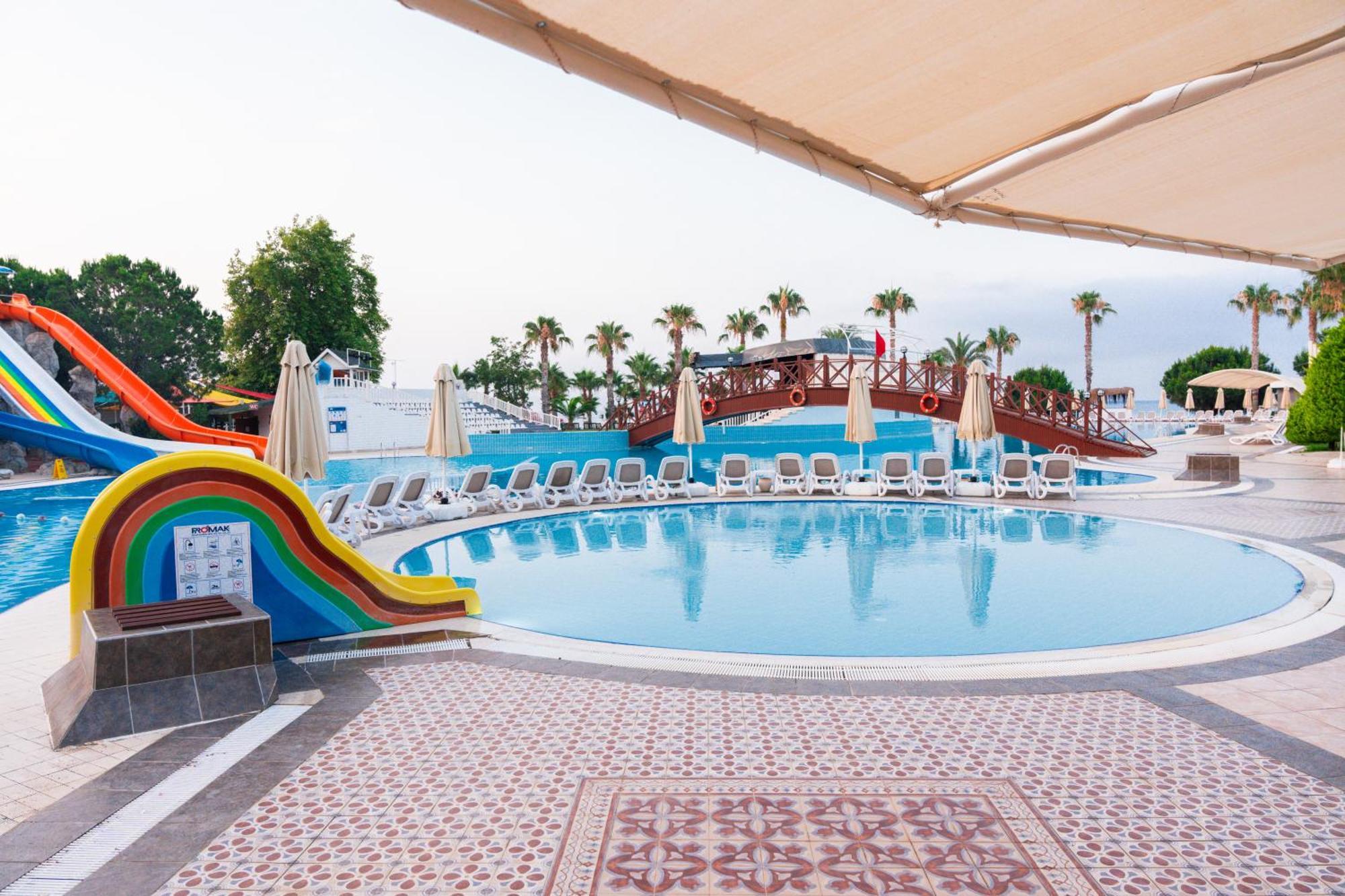 Oz Hotels Incekum Beach Alanya Exterior photo