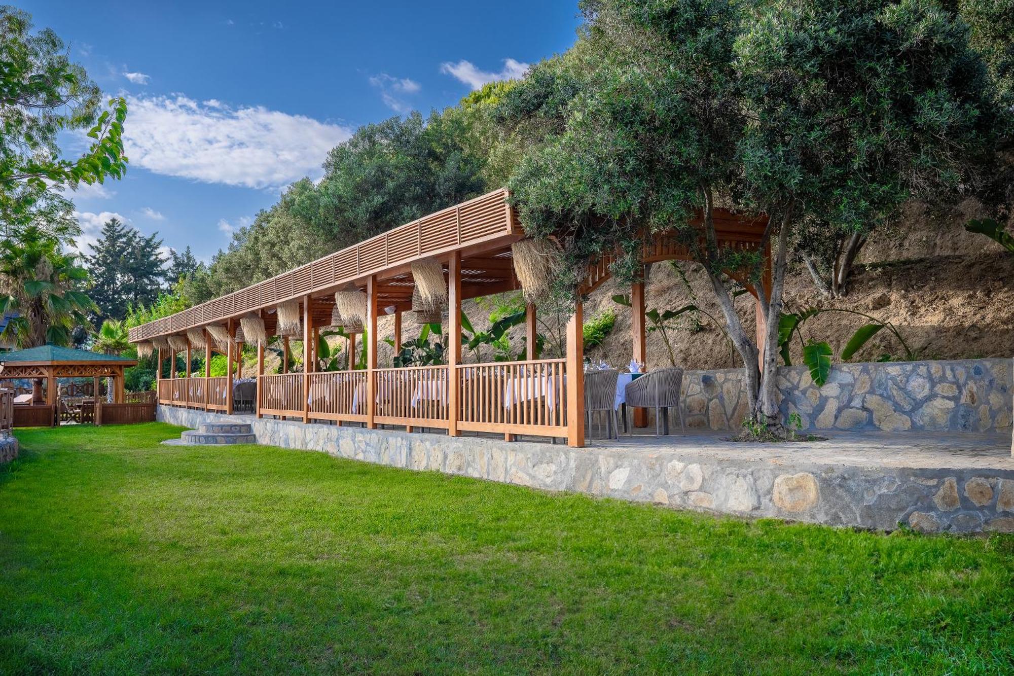 Oz Hotels Incekum Beach Alanya Exterior photo