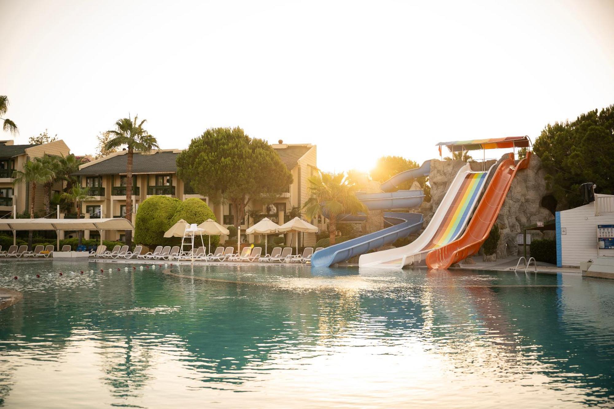 Oz Hotels Incekum Beach Alanya Exterior photo